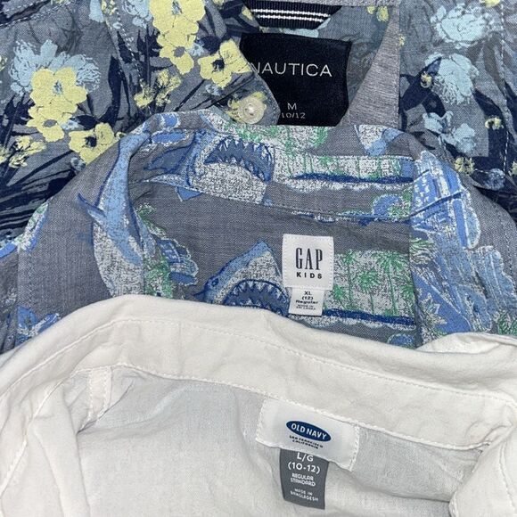 Big Boys Gap,Nautica,Old Navy.Button Down Shirt Bundle(Size 10/12) - Picture 9 of 9